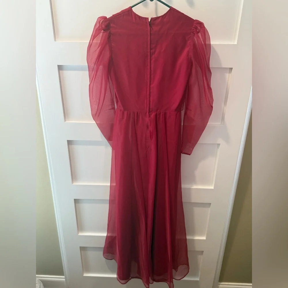 Vintage Elegant Red Chiffon Evening Dress with Bow Detail - Picture 2 of 8